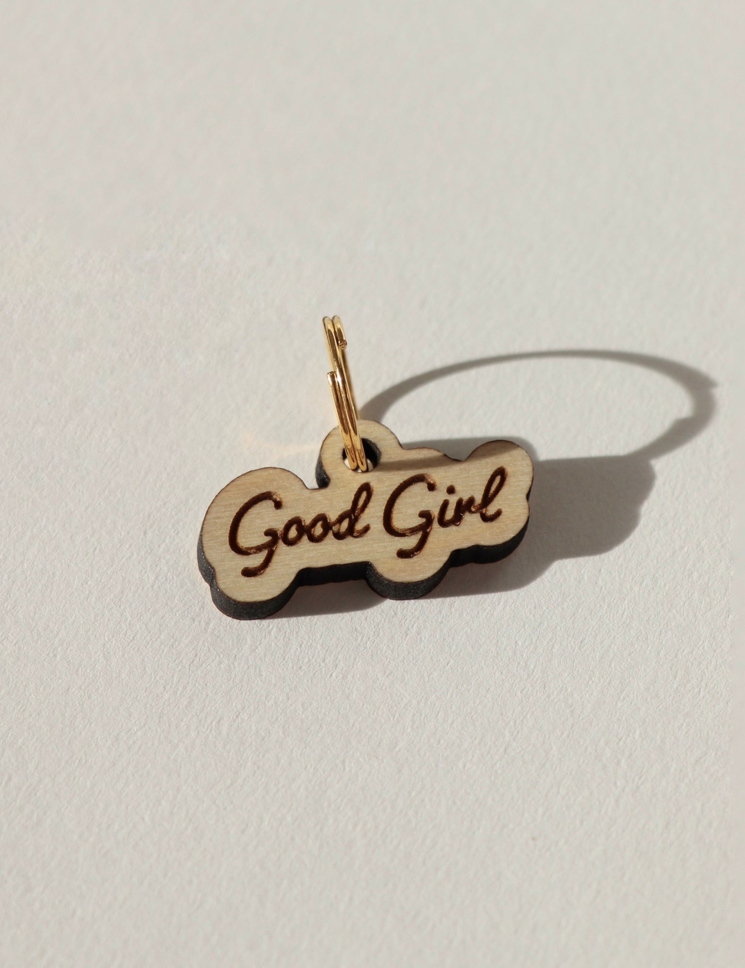 GOODGIRLDOGTAGWOODPHOTO.jpg